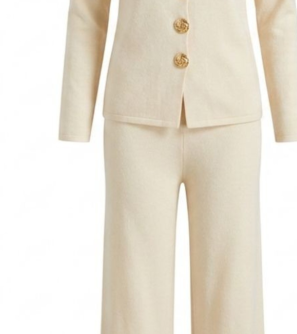 Ensemble Beige Boutons Dorés — détail